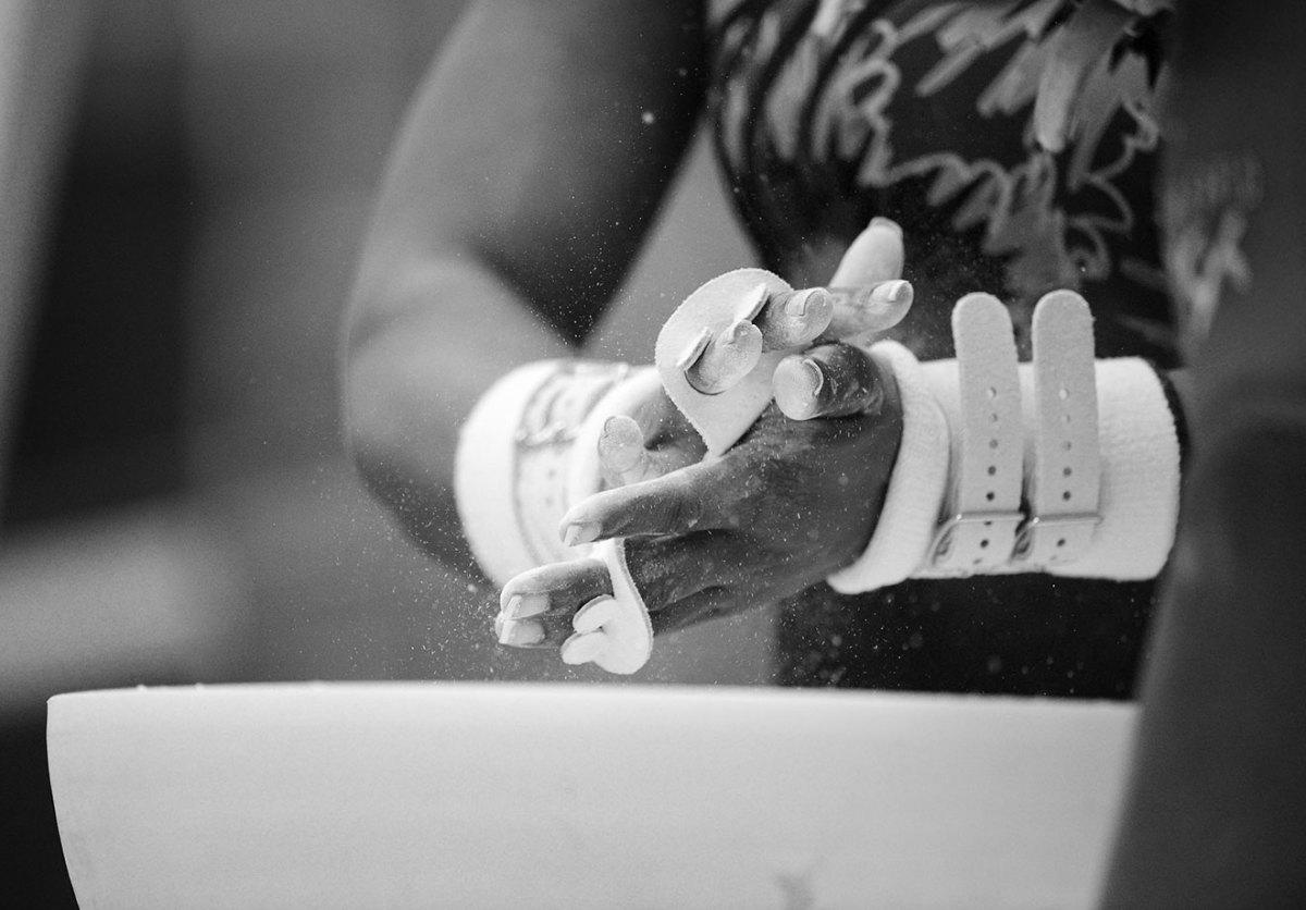 Simone-Biles-SI329_TK1_00249.jpg